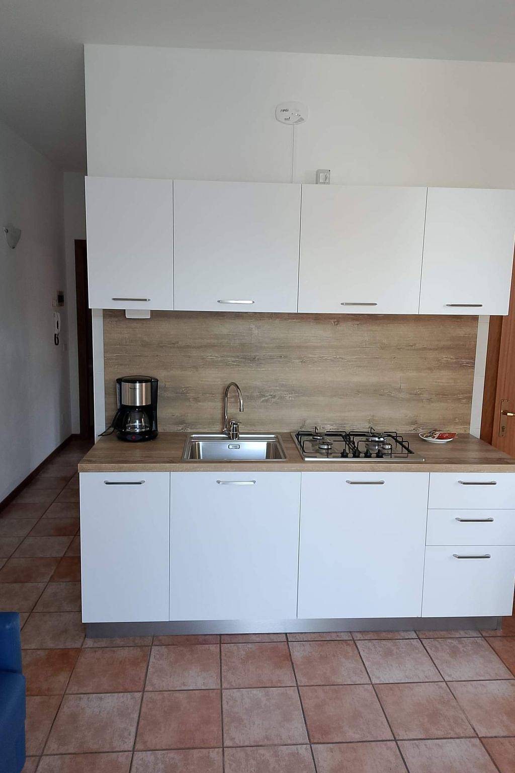 Ganze Wohnung, Zwei-Zimmer-Wohnung mit Seeblick in Malcesine, Gardasee-Berge