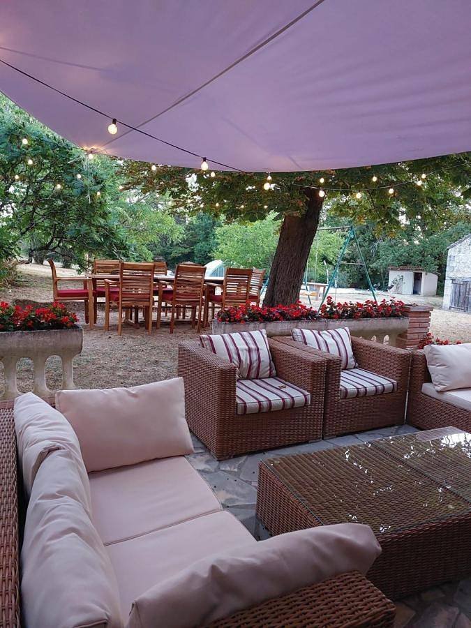 Location de vacances pour 6 personnes, avec Terrasse et Jardin ainsi que Piscine et Vue à Bourg-de-Visa - 2