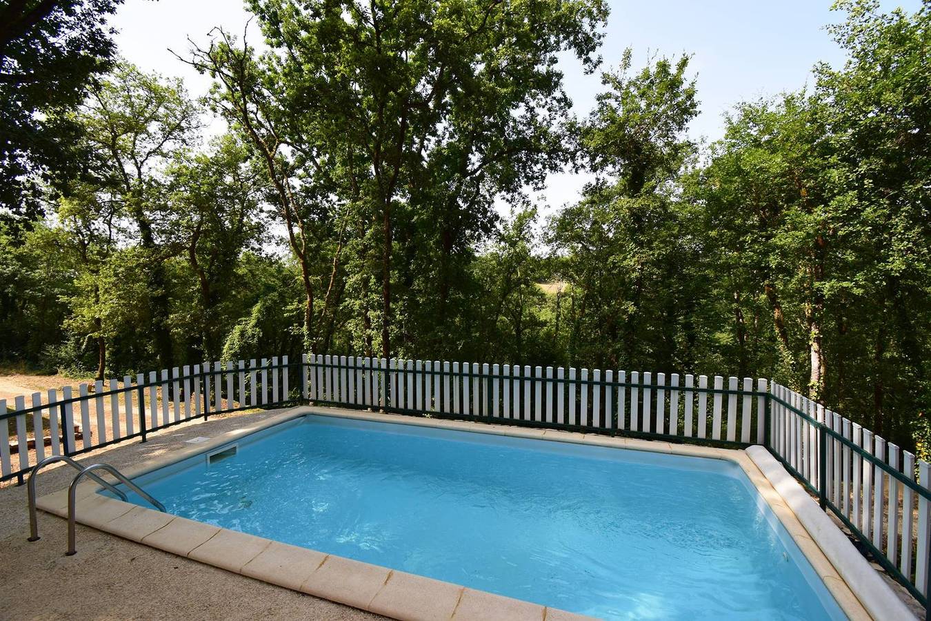 Gîte Le Sorbier avec piscine privée proche Dordogne in Blanquefort-sur-Briolance, Villeneuve-sur-Lot region