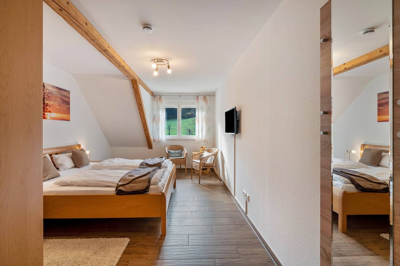 'Gästezimmer Hörnlebergblick' met gedeeld terras, tuin en wifi in Winden im Elztal, Zuidelijk Zwarte Woud