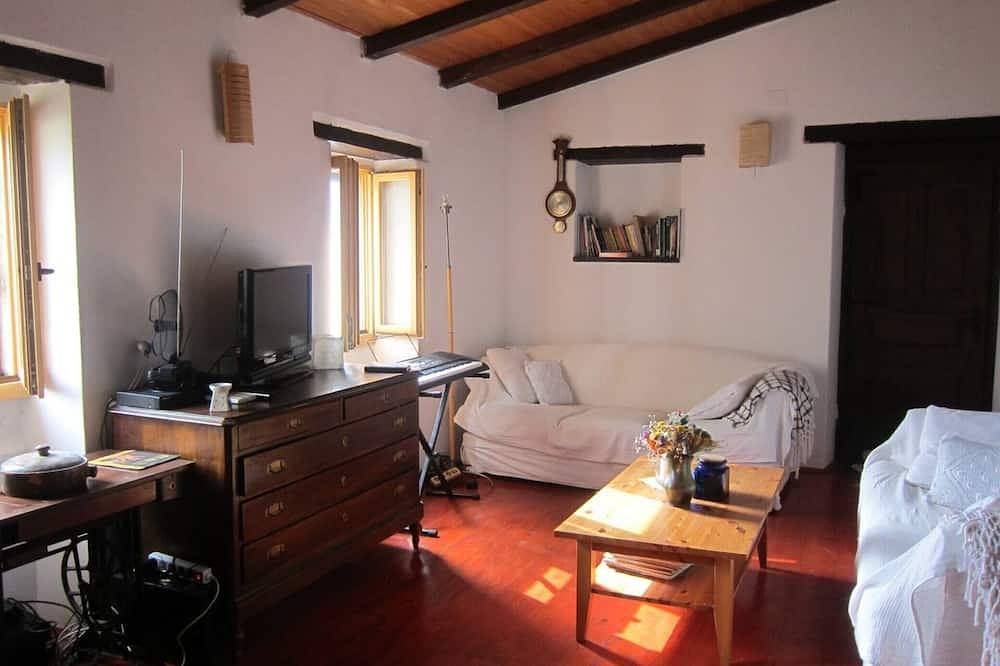 Villa Bella - Two Bedroom House in Grožnjan, Općina Grožnjan