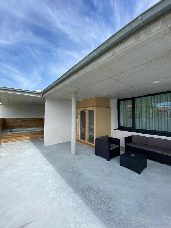 Casa rural para 4 personas, con vistas y jardín además de sauna y piscina, Se admiten mascotas en Costa Occidental (Cantabria) - 3