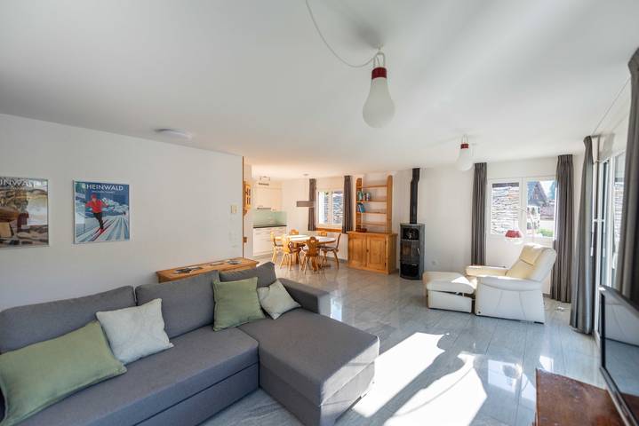 Ganze Ferienwohnung, Ferienwohnung Mengelt - 3-Bettwohnung in Splügenpass, Rheinwald