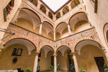 Gîte pour 3 personnes, avec terrasse, animaux acceptés à Montepulciano