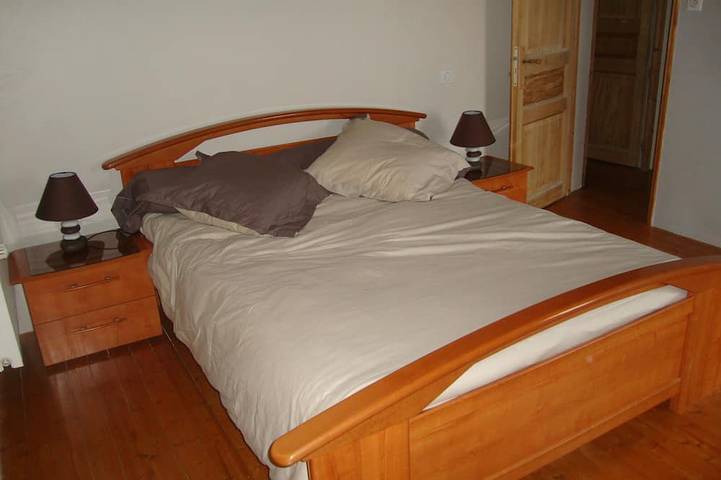 Location de vacances pour 10 personnes, avec terrasse et jardin à Marans - 2