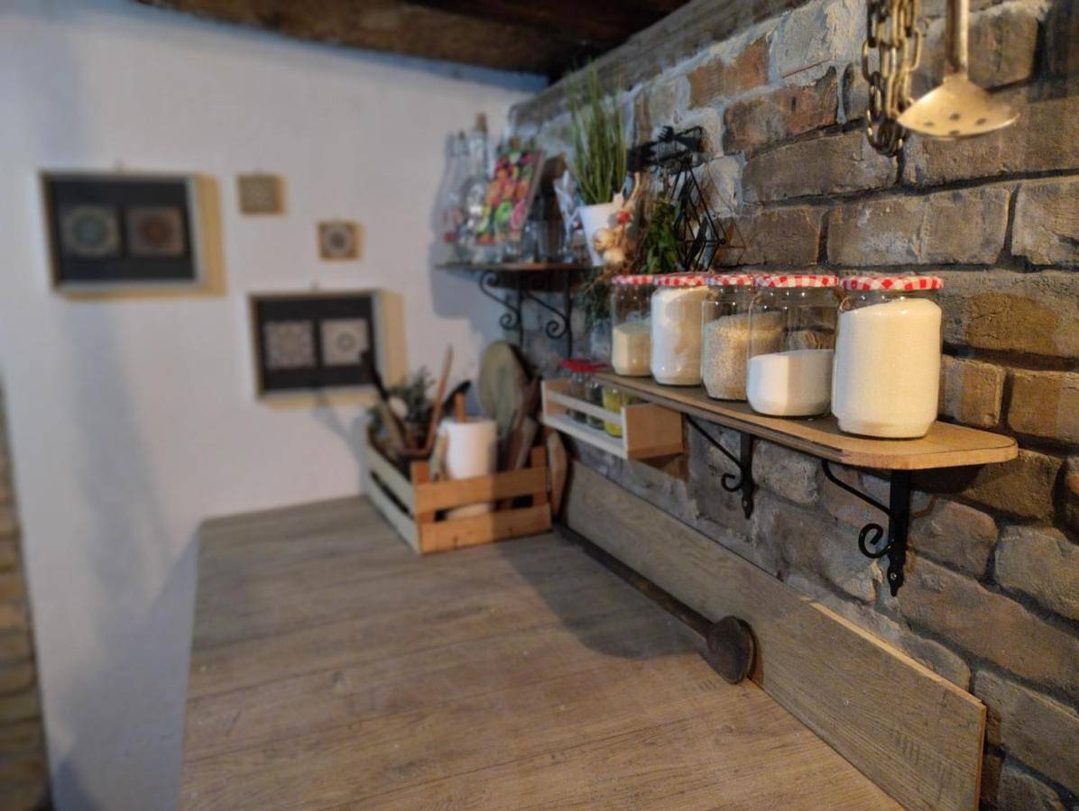 Mini-Camp Skelica in Bačka Palanka, Okręg południowobacki