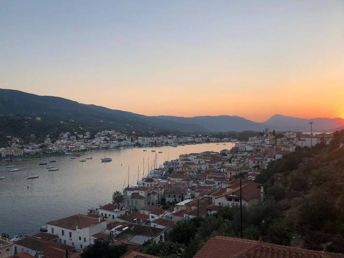 Location de vacances pour 4 personnes, avec vue et terrasse dans Poros - 4