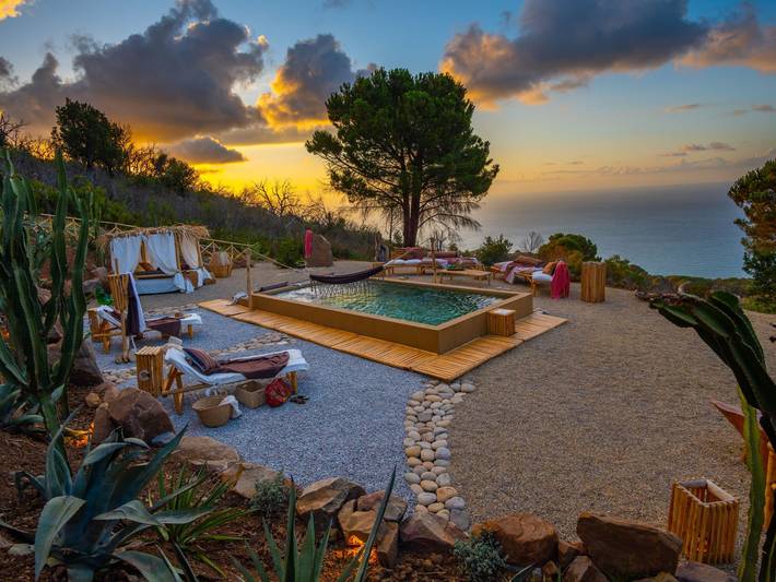 Casa vacanza per 3 persone, con piscina e terrazza nonché giardino a Sant'Ambrogio