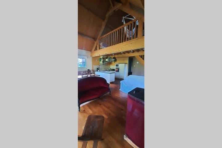 Location de vacances pour 7 personnes, avec Terrasse ainsi que Jardin et Vue à Saint-Pierre-du-Val