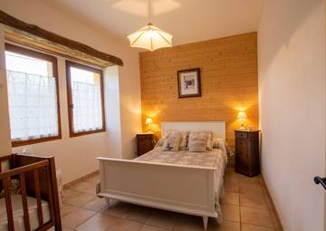 Gîte pour 6 Personnes dans Lalinde, Périgord Pourpre, Photo 4