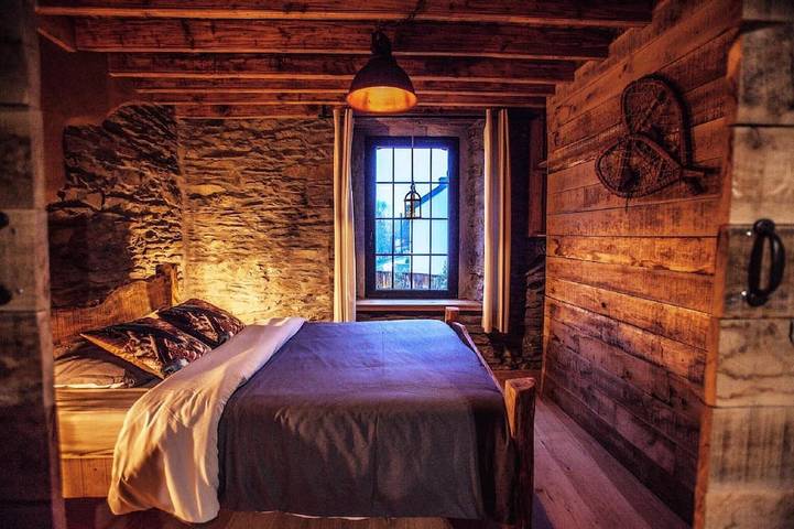 Ferienhaus in Bastogne mit Sprudelbad in Bastnach, Parc naturel Haute-Sûre Forêt d'Anlier