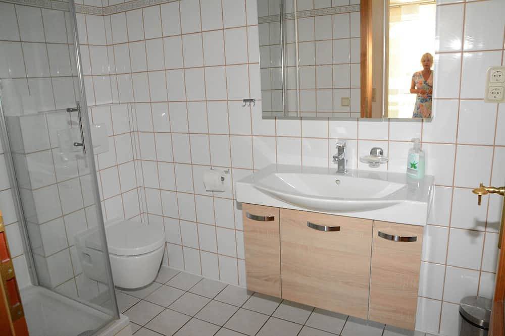 Ganze Wohnung, Idyllisch gelegenes Hofgut direkt an der franz. Grenze im Dreiländereck in Merzig, Mosel-Saar
