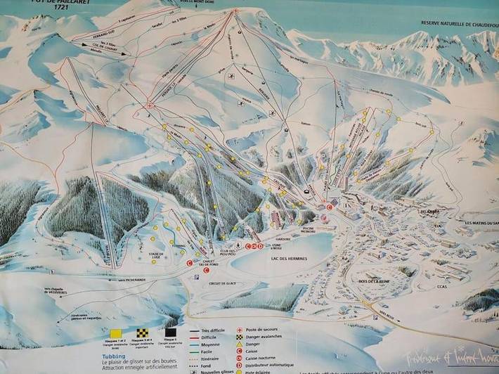 Chalet pour 5 personnes, avec balcon et vue dans Super Besse - 2