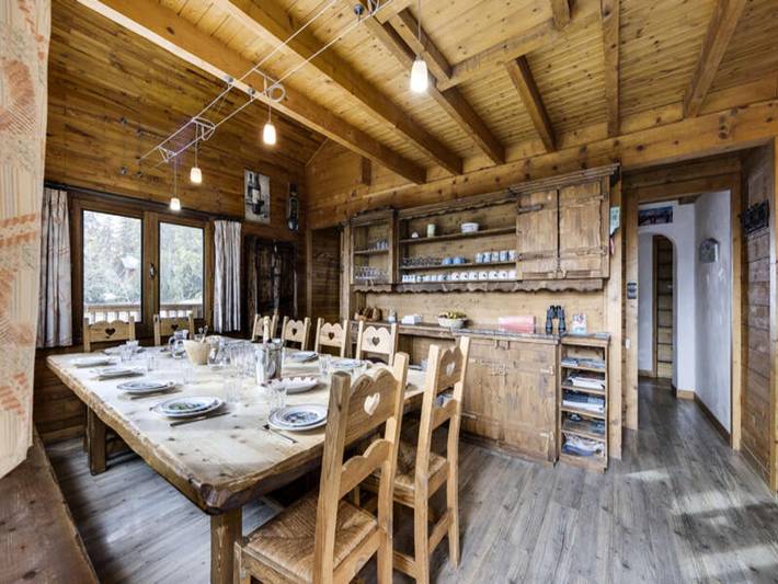 Chalet pour 15 personnes, avec balcon et jacuzzi, adapté aux familles dans La Rosière - 2