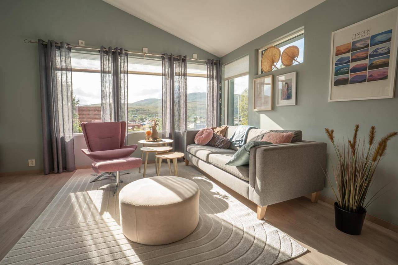 Large modern house, perfect for northern lights hunting in Kvaløya, Tromsø