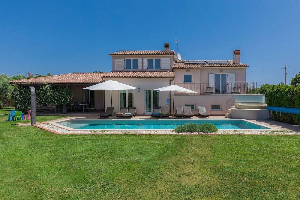 Casa vacanza a Sisan a partire da 259€ a notte