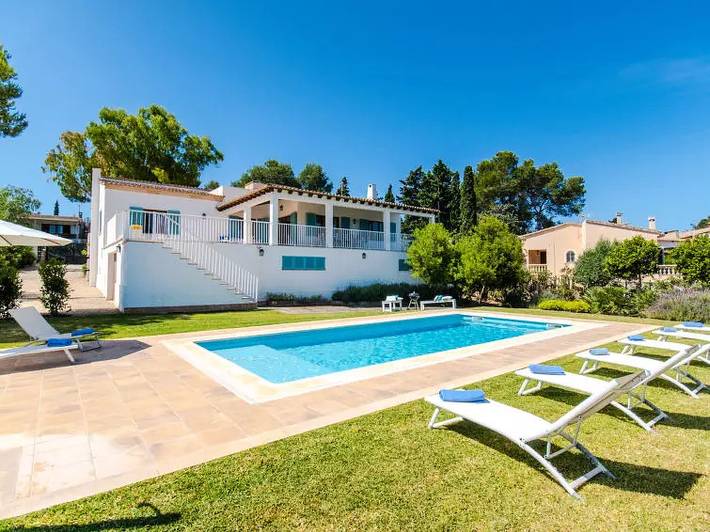 Maison de vacances pour 8 personnes, avec jardin et piscine à Cala Blava