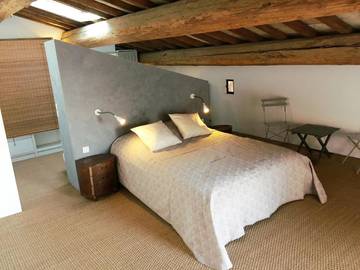 Chambre d’hôte pour 4 personnes, avec vue et terrasse à Lunel