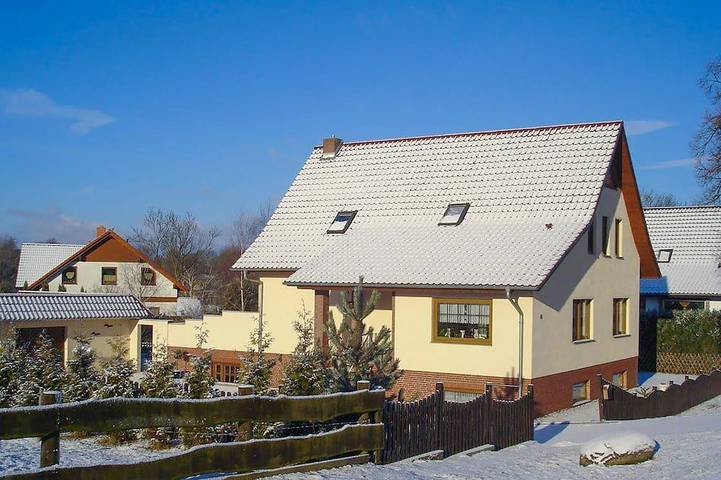 Ferienwohnung für 5 Personen, mit Garten