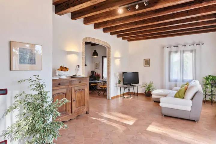 Gîte pour 5 personnes, avec jardin ainsi que piscine et vue, animaux acceptés à San Biagio di Callalta