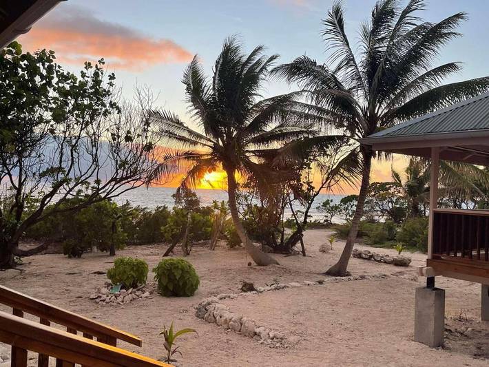 Location de vacances pour 4 personnes, avec terrasse ainsi que jardin et vue dans Fakarava - 4