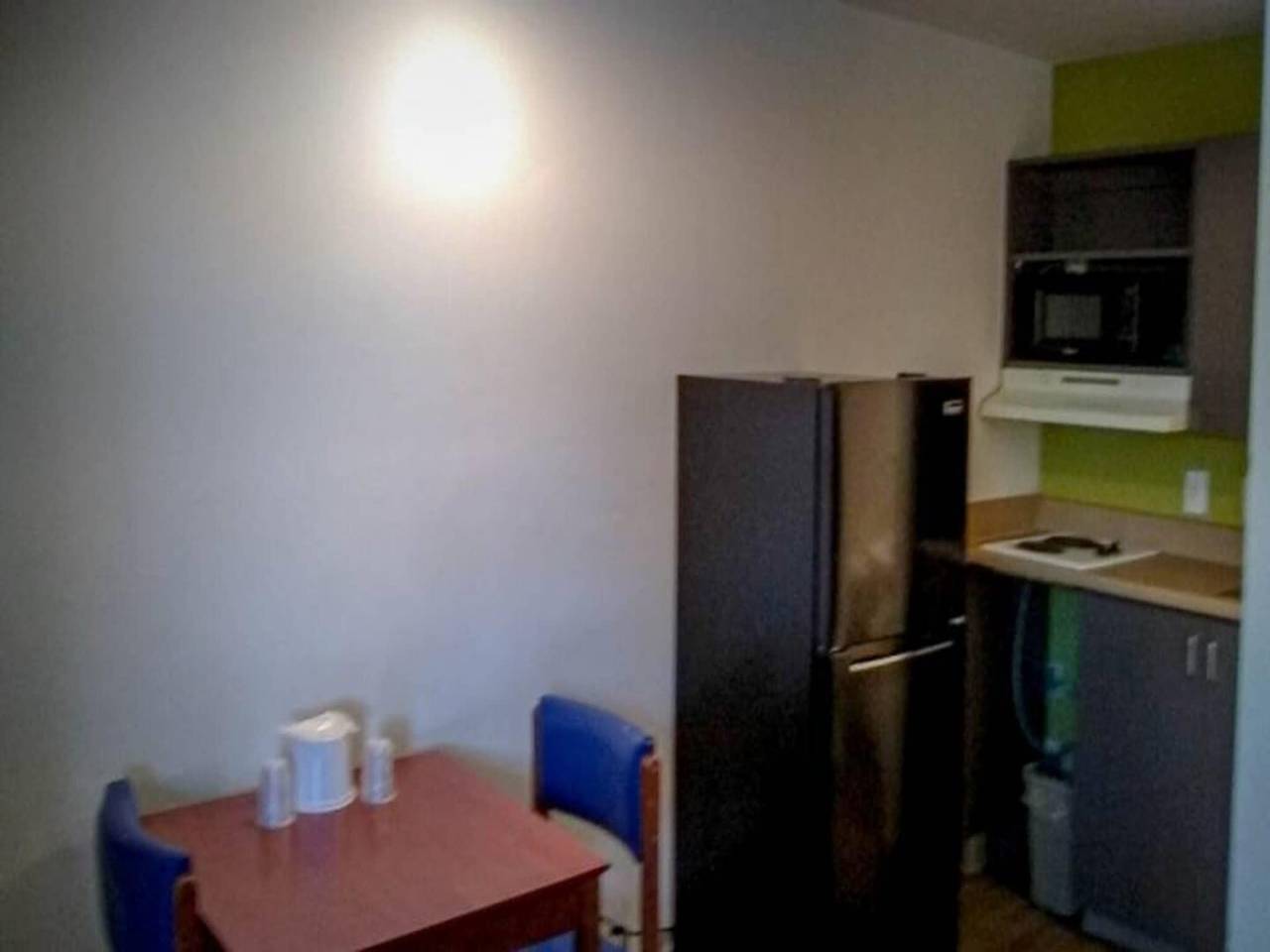 Ganze Wohnung, Queensize-Bett | barrierefrei | Nsmk | Küche in Fayetteville (NC), Cumberland County (NC)