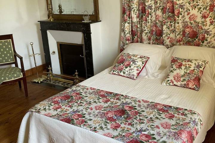 Gîte pour 6 personnes, avec terrasse et jardin à Bouniagues - 4