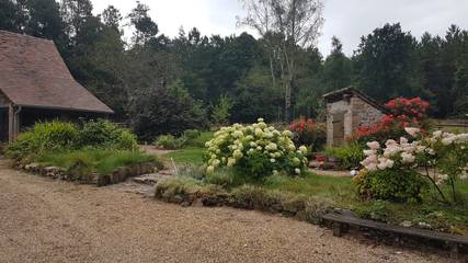 Chambre d’hôte pour 4 personnes, avec jardin et piscine à La Flèche