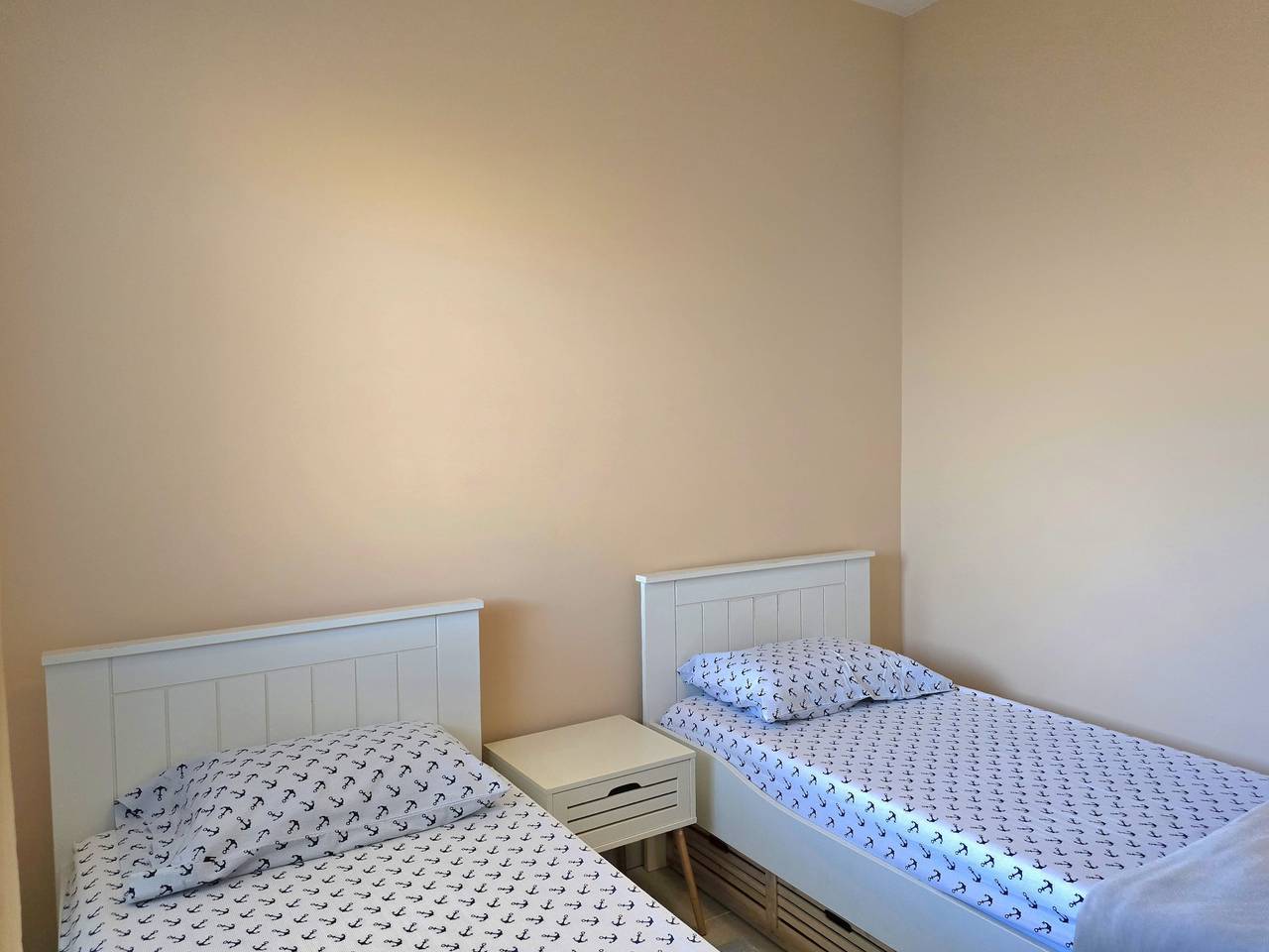 Ganze Wohnung, Lejlighed ved Elements Strand med Pool in Albanien