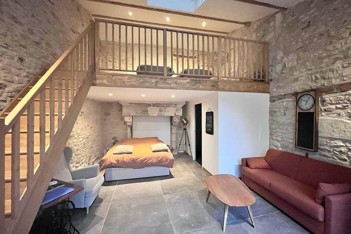 Chambre d’hôte pour 5 personnes, avec Jacuzzi ainsi que Jardin et Piscine à Beaumont (Vienne)