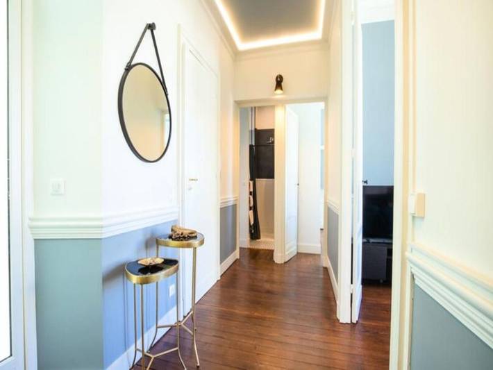 Gîte pour 6 personnes, adapté aux familles dans Theatre Femina - 3