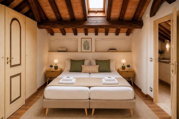 Ganze Wohnung, 2-bedroom apartment in charming Emilia-Romagna with Private Parking & AC comfort in Piacenza, Piacenza Provinz
