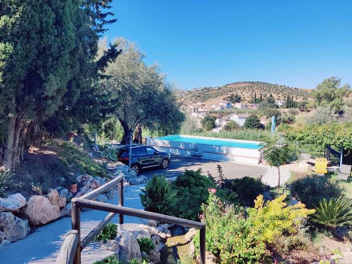 Casa rural para 2 personas, con piscina además de terraza y jardín, Se admiten mascotas en Alcaucín - 2