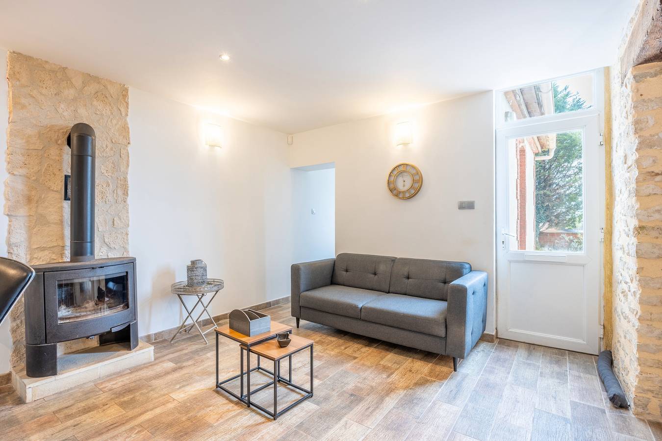 Maison de vacances 'Gîte Les Garnes 4 Personnes' avec terrasse privée, jardin privé et Wi-Fi in Saint-Martin-des-Fontaines, Fontenay-le-Comte