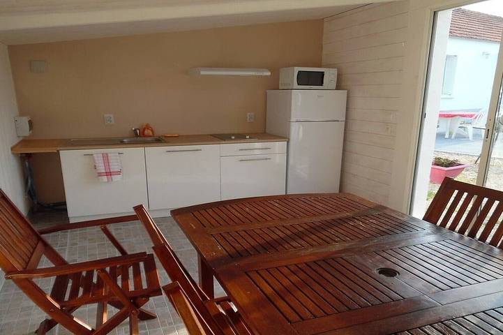 Gîte pour 2 personnes, avec jardin et piscine à Sallertaine - 3