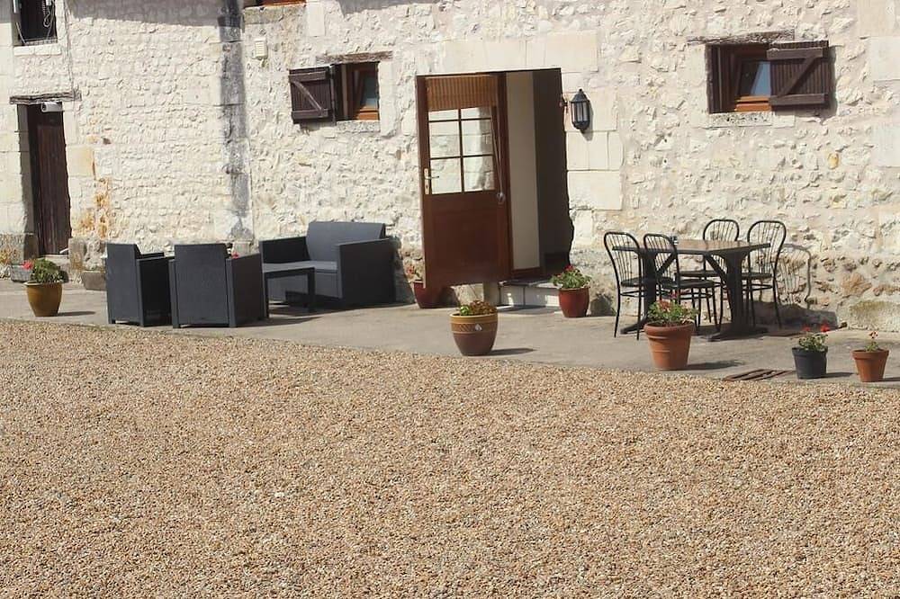 Appartement entier, L'Arc en Bas - Appartement confortable au rez-de-chaussée, Les Arches de Muschamp in Cussay, Région de Loches