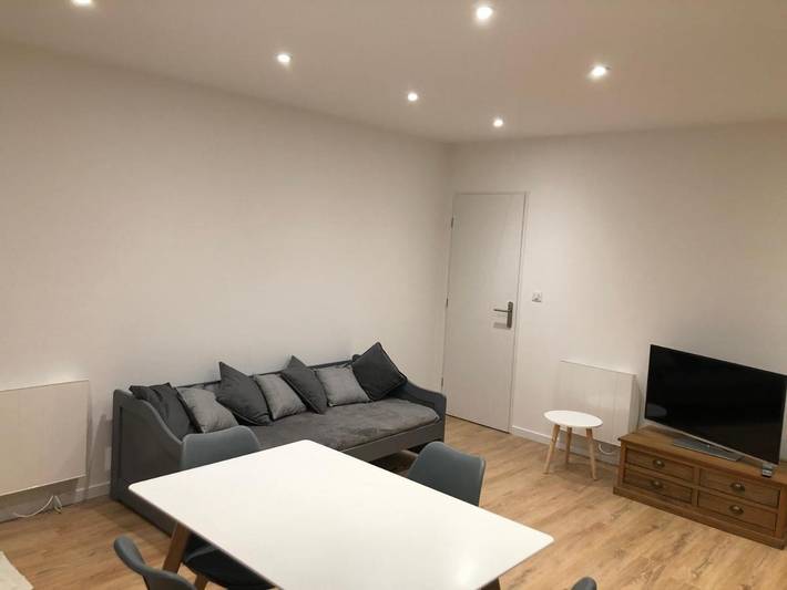 Gîte pour 4 personnes, avec jardin à Échillais - 3