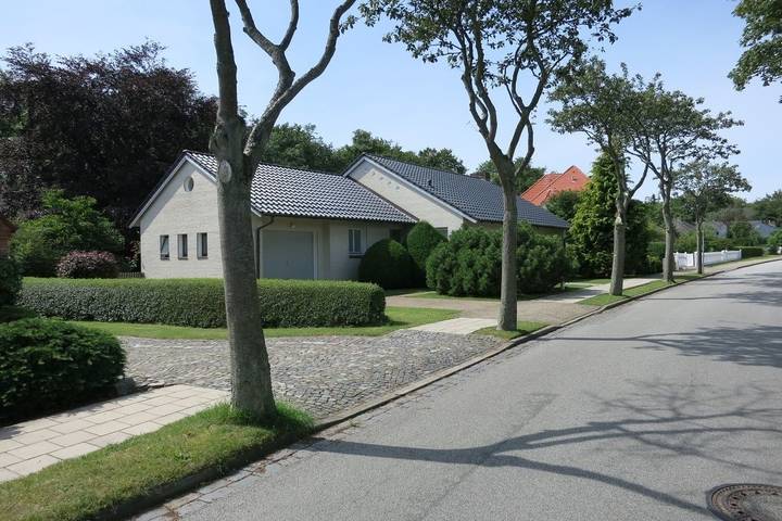 Ferienhaus für 5 Personen, mit Garten und Terrasse, kinderfreundlich in Wyk auf Föhr (Stadt) - 3