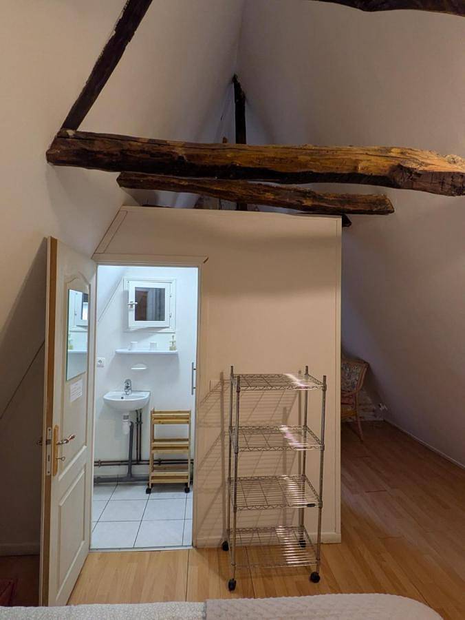 Location de vacances pour 2 personnes, avec Terrasse et Piscine à Padirac - 3
