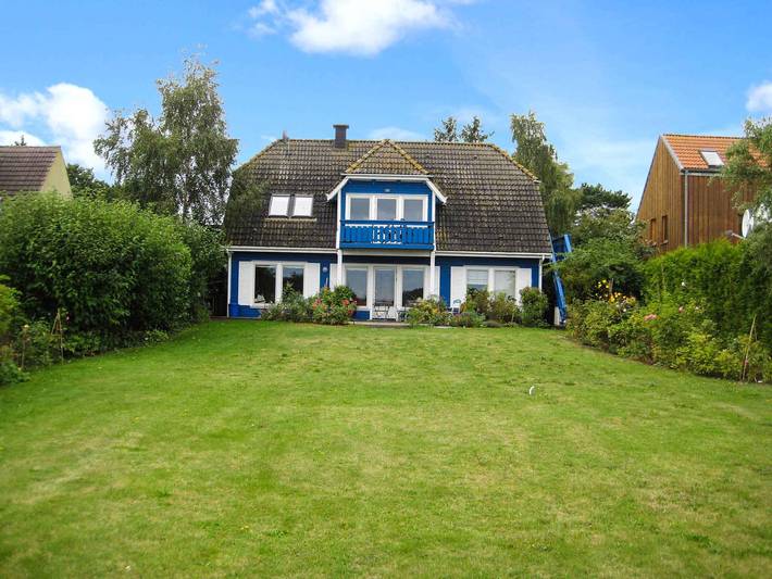 Ferienwohnung für 4 Personen, mit Balkon und Garten in Dierhagen