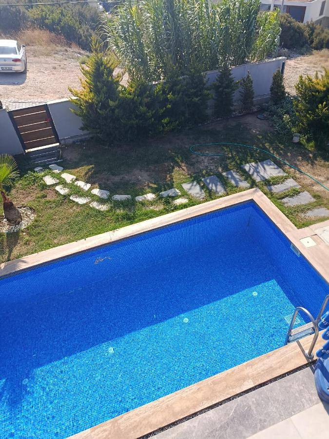 Villa für 10 Personen, mit Garten und Ausblick sowie Pool - 1