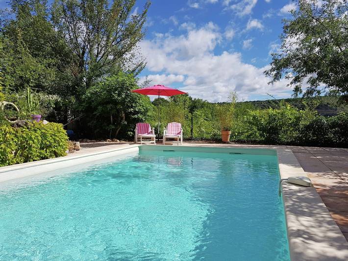 Villa pour 7 personnes, avec Terrasse et Jardin ainsi que Piscine et Vue