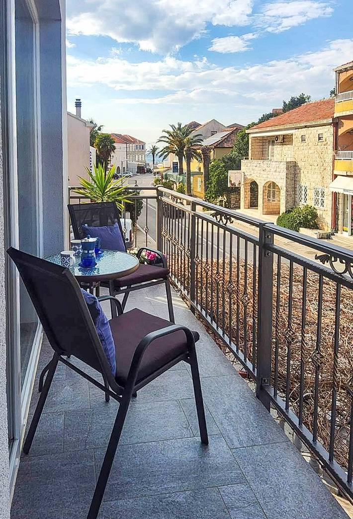 Apartament wakacyjny dla 4 osób, z Balkon/ taras w Trpanj