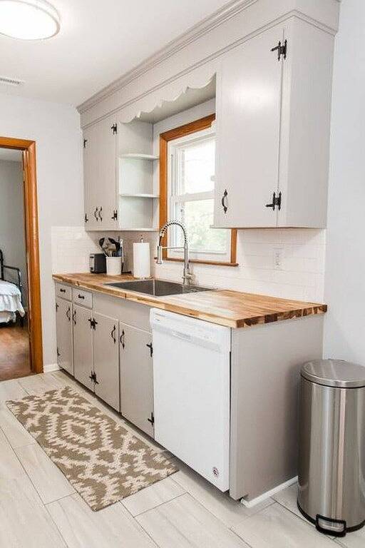 Charming Single Level Home • Convenient 3 Bedroom in Lynchburg, Virginia