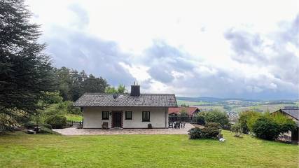Ferienhaus für 7 Personen in Knüllwald, Hessisches Bergland, Bild 1