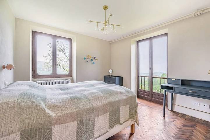 Romantic Italian Villa in the Langhe w/swimming pool in Mondovì, Province de Coni