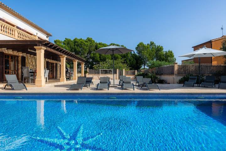 Ferienhaus für 16 Personen, mit Balkon und Garten in Calas de Mallorca - 4