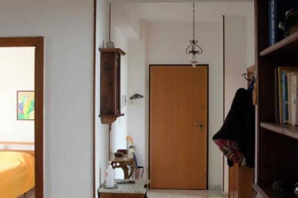 Appartamento intero, Spacious Central Apartment in Termoli Near Beach & Train Station, Panoramic View in Termoli, Provincia di Campobasso