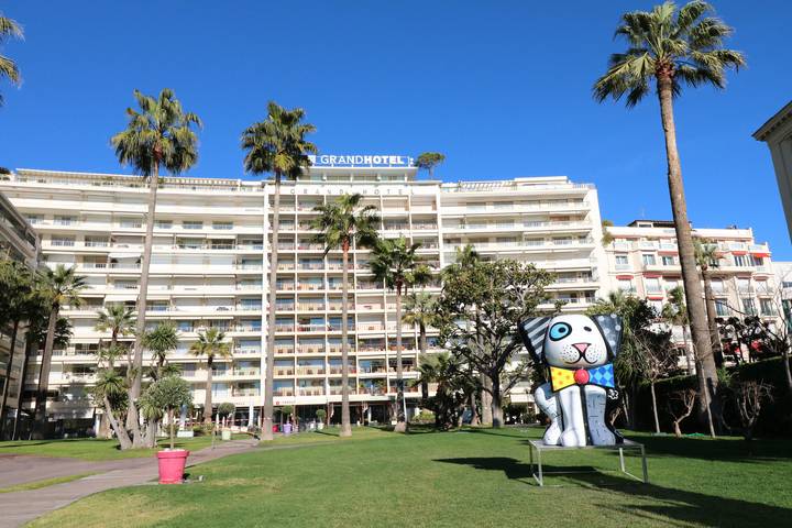 Location de vacances pour 2 personnes, avec balcon à Cannes
