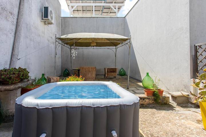 Maison de vacances pour 6 personnes, avec balcon et jacuzzi - 1